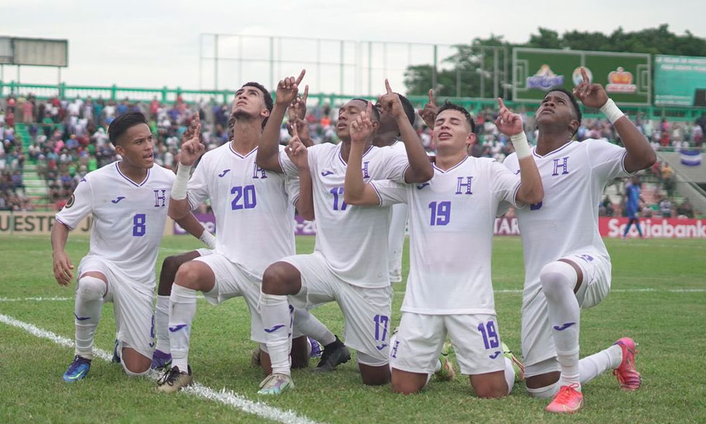 Honduras golea a Curazao y se acerca al Mundial de Indonesia 2023