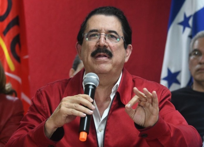 Mel Zelaya advierte que “expulsión de traidores procede” y convoca a reunión esta tarde
